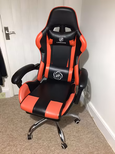 Photo of free Gaming Chair Bit Wonky (Torquay) #1