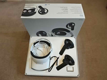 Photo of free Dell Visor Windows Mixed Reality (Wickford, SS11) #1