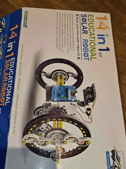 Photo of free 14 in 1 solar robot kit (Herne Hill SE24) #2
