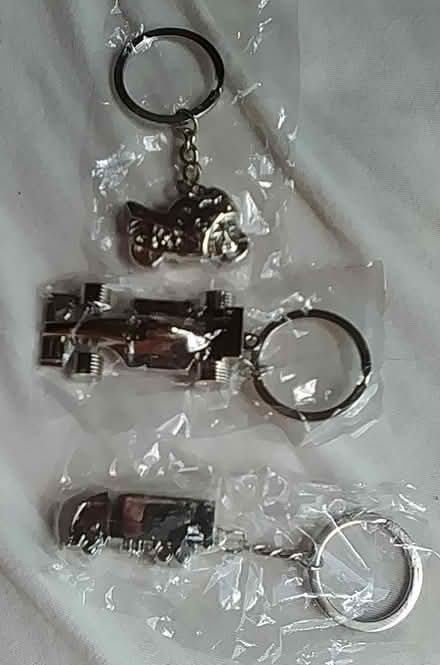 Photo of free 6 Keychains (Oakland) #1
