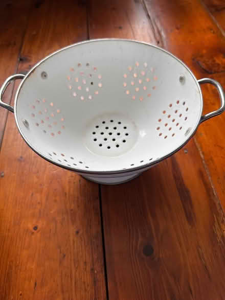 Photo of free Various Kitchen items (Freehold LA1) #1