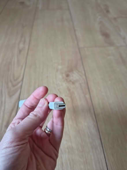 Photo of free Mac video adapters (Dean Court OX2) #1