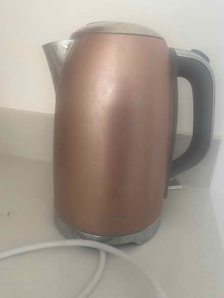 Photo of free Rose gold Tower kettle (Fulham Palace Rd SW6) #4