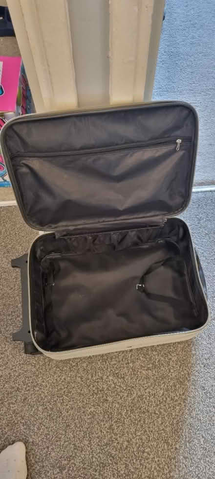 Photo of free Small suitcase (Panshager AL7) #4