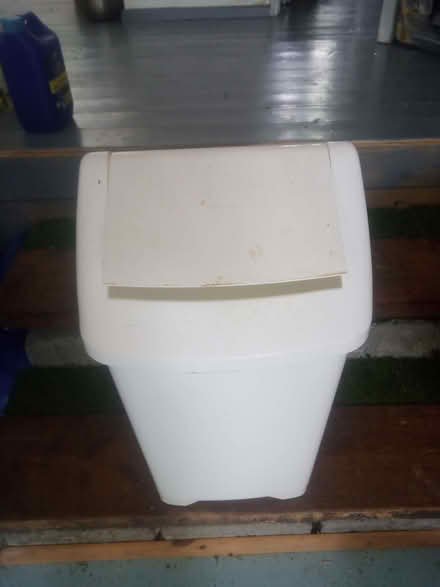 Photo of free White bin (Colchester CO4) #1