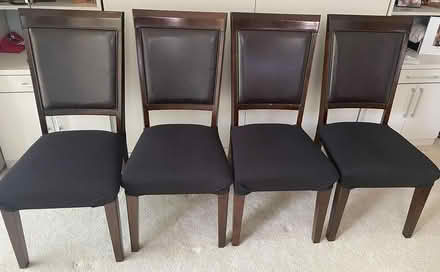 Photo of free Set of dining room chairs (Mt Vernon Triangle) #1