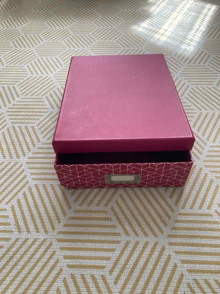 Photo of free Job lot of decorations and trinkets etc (Kilburn NW6) #4