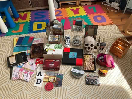 Photo of free Job lot of decorations and trinkets etc (Kilburn NW6) #1
