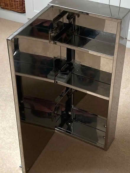 Photo of free Bathroom cabinet (Beckenham BR3) #3