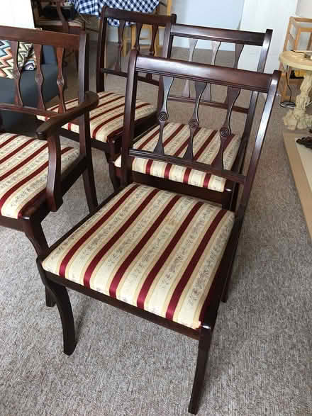 Photo of free Set of 4-5 Dinning Chairs (Torquay) #3