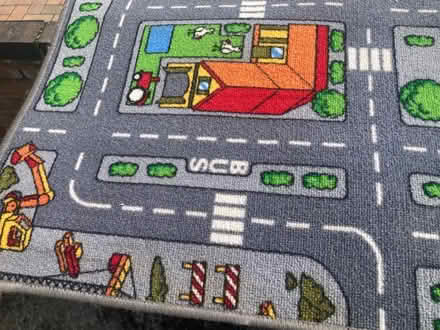 Photo of free Play rug (Cricket Road OX4) #1