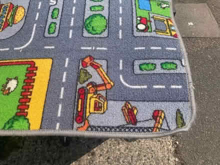 Photo of free Play rug (Cricket Road OX4) #2