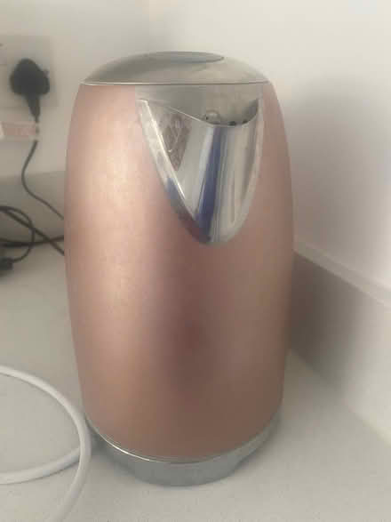 Photo of free Rose gold Tower kettle (Fulham Palace Rd SW6) #1