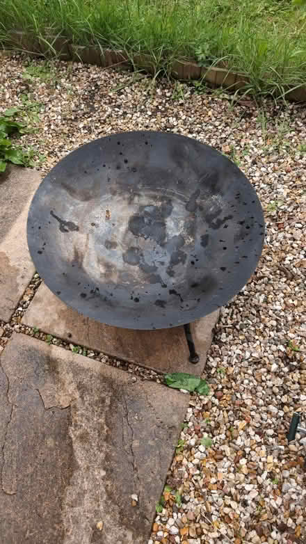 Photo of free Fire pit / bowl (RG1, reading) #1