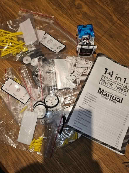 Photo of free 14 in 1 solar robot kit (Herne Hill SE24) #1