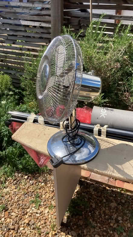 Photo of free Desktop fan (Great Linford MK14) #1