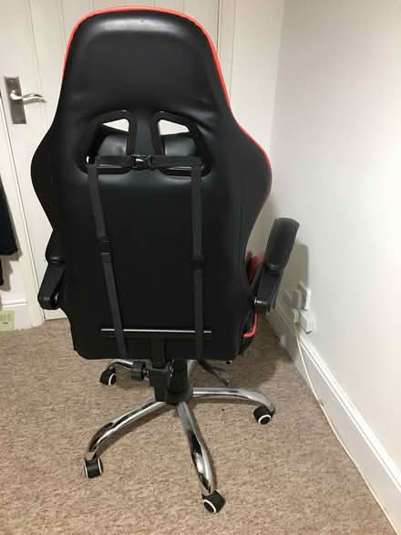 Photo of free Gaming Chair Bit Wonky (Torquay) #2