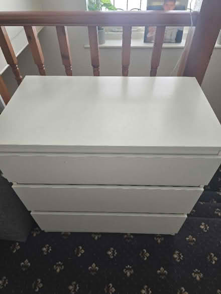 Photo of free Chest of drawers (Southfields SW18) #1