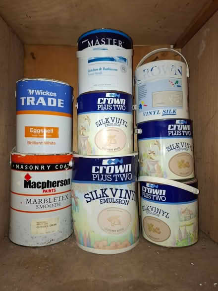 Photo of free Paint (Tufnell Park N19) #1