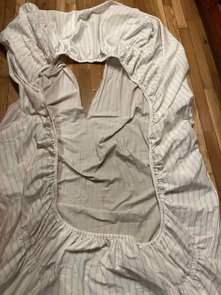 Photo of free Torn cotton Twin Queen fitted Sheet (199 Southern Heights Blvd SR) #4