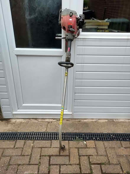 Photo of free petrol strimmer (Bolsover S44) #2