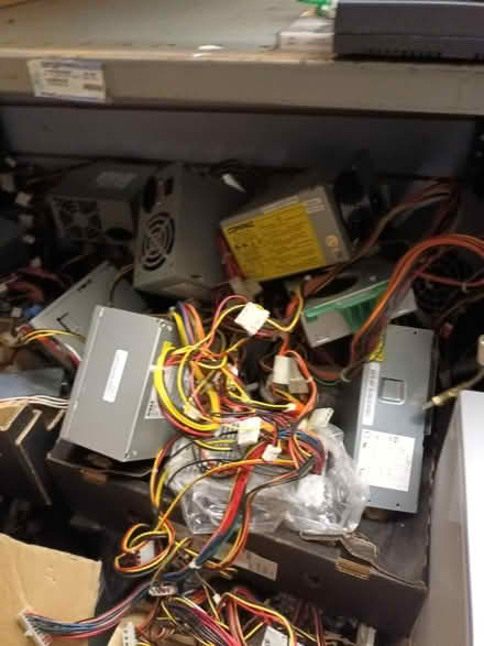 Photo of free Various power supplies etc (Croydon Road, Beckenham) #1