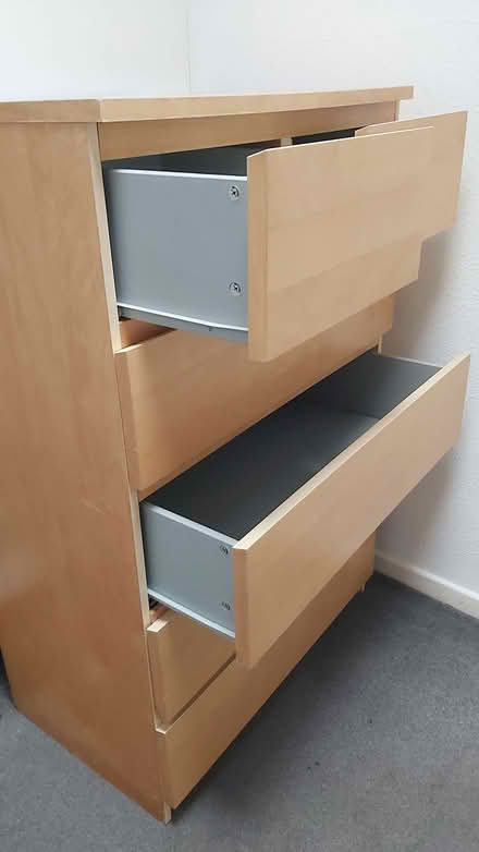 Photo of free Chest of Drawers - to (Putney SW15) #3