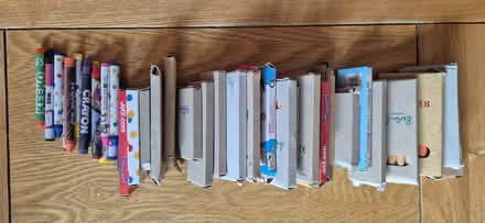 Photo of free Mixed boxes of free crayons and pencils (Greaves LA1) #1