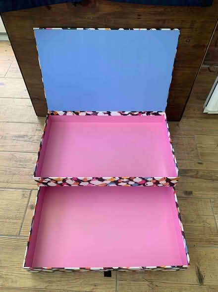 Photo of free Pretty cardbox box (Totteridge HW HP13) #1