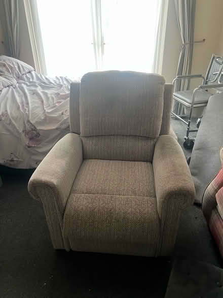 Photo of free Rise and recline chair (Rochford SS4) #3
