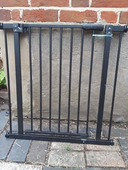 Photo of free Dog / baby Gate (Osney OX2) #1