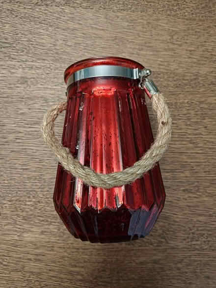 Photo of free Red vase (Foster Farm) #1