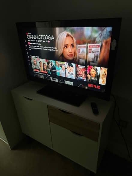 Photo of free Perfectly functioning LG TV (York way Camden) #1