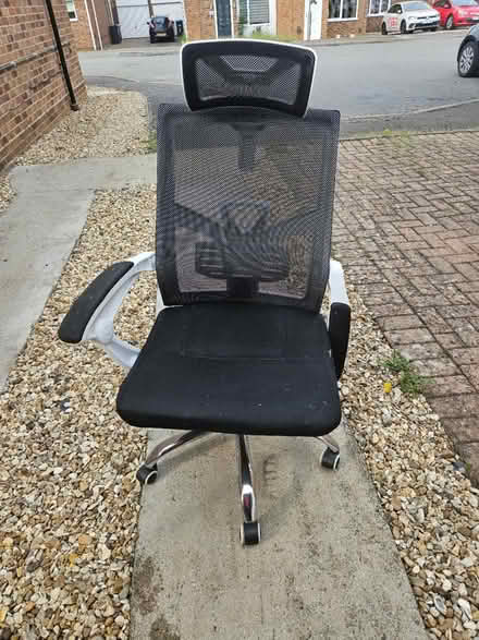 Photo of free Office chair (Bletchley) #1