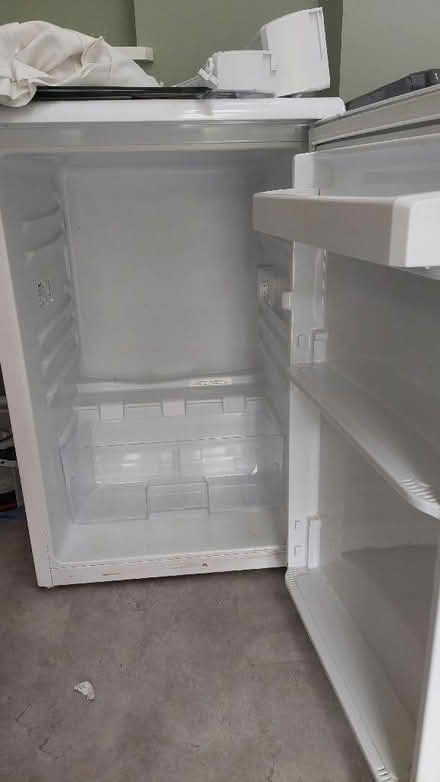 Photo of free Under counter fridge, Beko (Swinford OX29) #2
