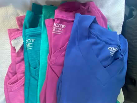 Photo of free Chico’s size 2 V-neck 3\4 sleeve (Kensington / Aspen Hill) #1