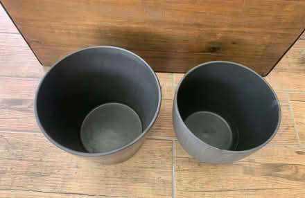Photo of free 2 ceramic plant pot holders (Totteridge HW HP13) #2