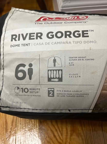 Photo of free Coleman river gorge 6-person tent (Central Harlem) #3