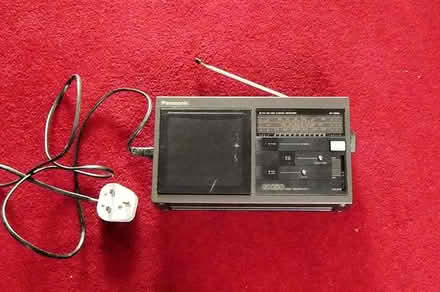 Photo of free Analogue portable radio (Callowell GL5) #1