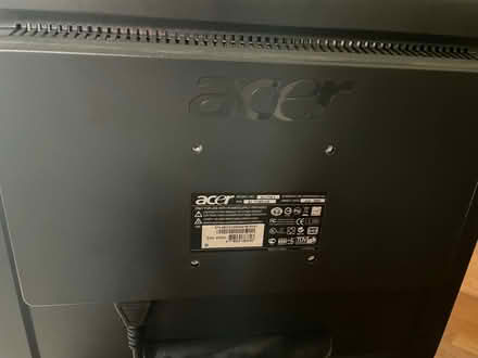 Photo of free Acer Screen (Harrogate HG2) #2