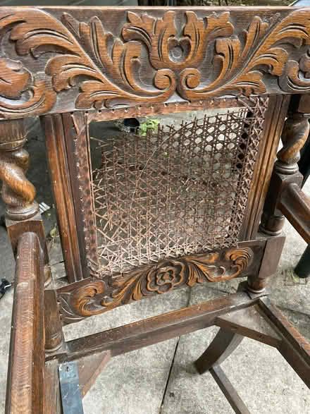 Photo of free Vintage carved chair frame (Vauxhall SE11) #2