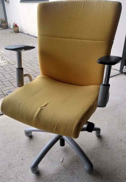 Photo of free Office chair (North Hinksey OX2) #1