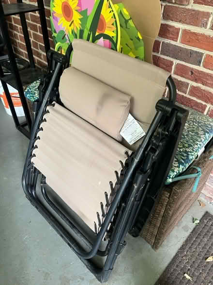Photo of free Outdoor Lounge Chair (Kingman Park) #1