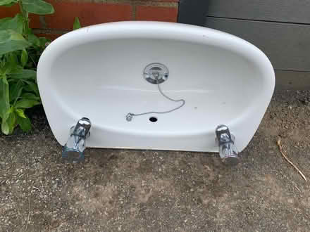 Photo of free Wash basin with taps etc (Bilton HG1) #1