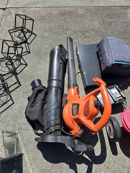 Photo of free Electric (cord) blower (Lawrence expwy & Lakehaven) #1