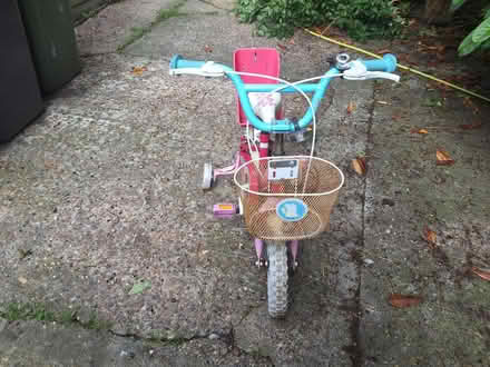 Photo of free Peppa pig bike age 3 (Horley RH6) #1