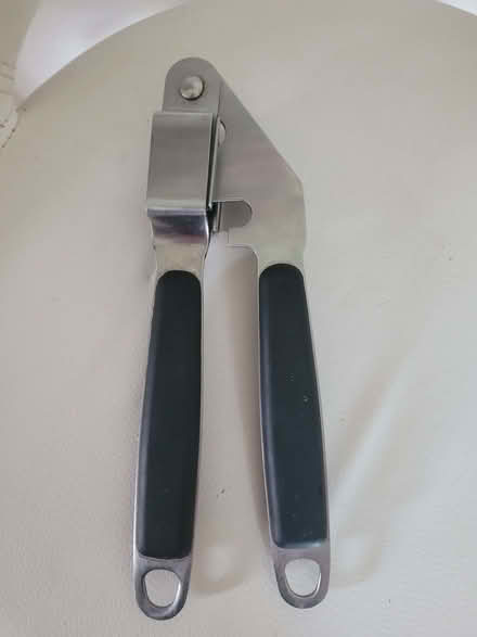 Photo of free Garlic Press, crush Garlic and Ginger effortlessly (West End LA3) #1