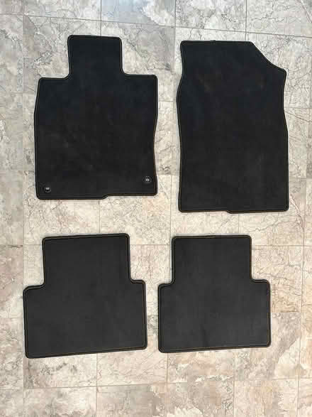 Photo of free One set of car mats for BMW X1 (Rancho Bernardo - Seven Oaks) #1