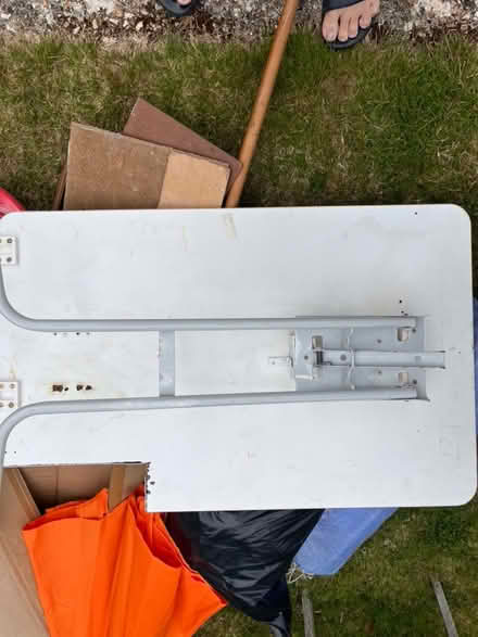 Photo of free Caravan or mh table (Lymington SO41) #1