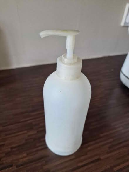 Photo of free Soap dispenser (St Albans AL1) #1